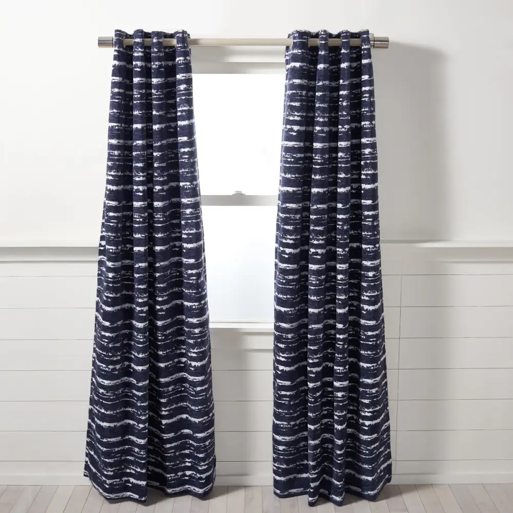 Eyelet Modern Window Treatment