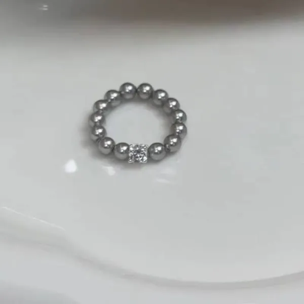 Pearl Small Band Ring