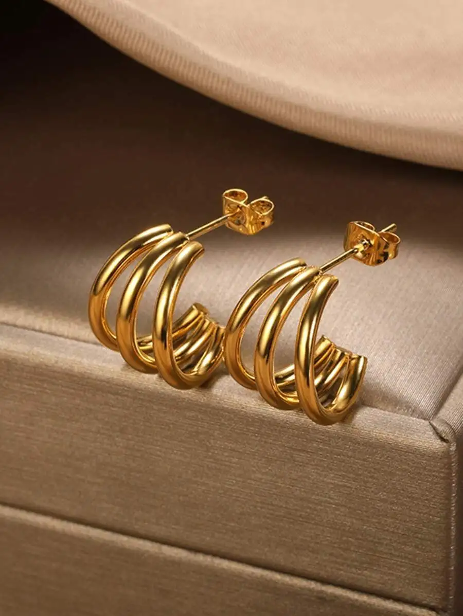 Polished Curved Hoop Earrings