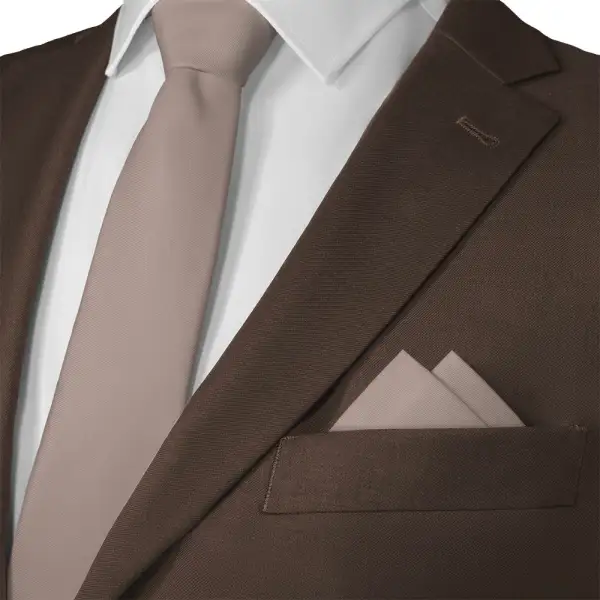 Smart Balanced Solid Pocket Square