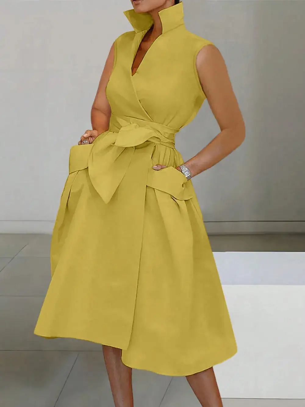 Modern Tie Detail Midi Dress