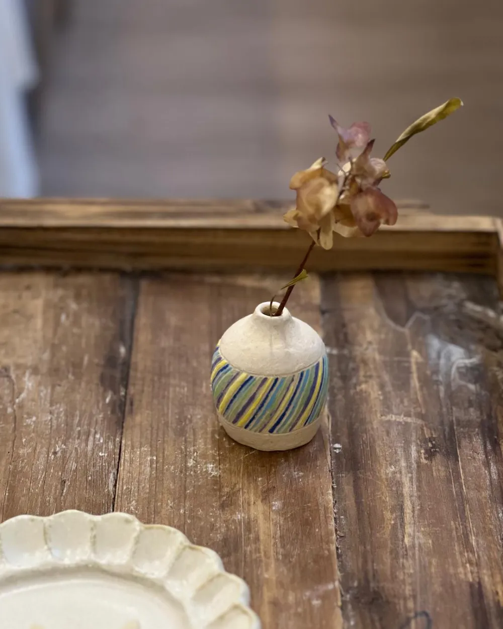 Twisted Ceramic Flower Vase