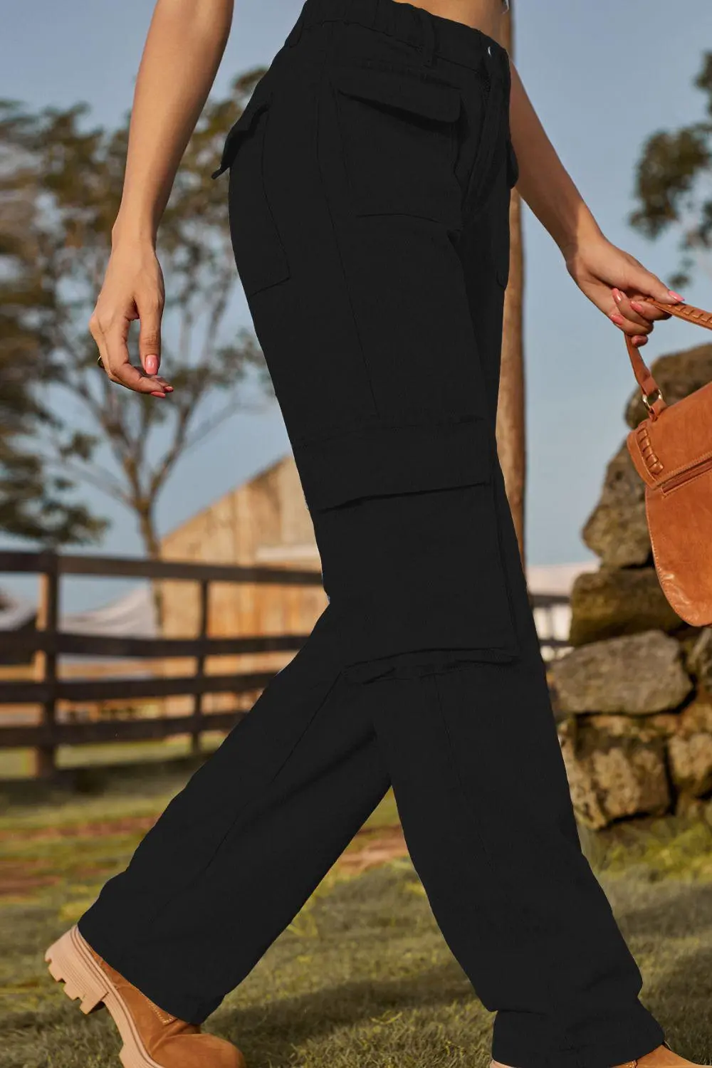 Loose Fit Long Pocket Detail Denim Jeans