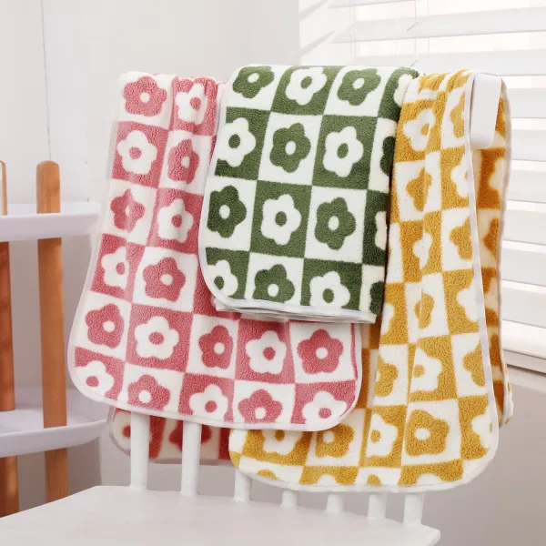 Checkered Floral Towel