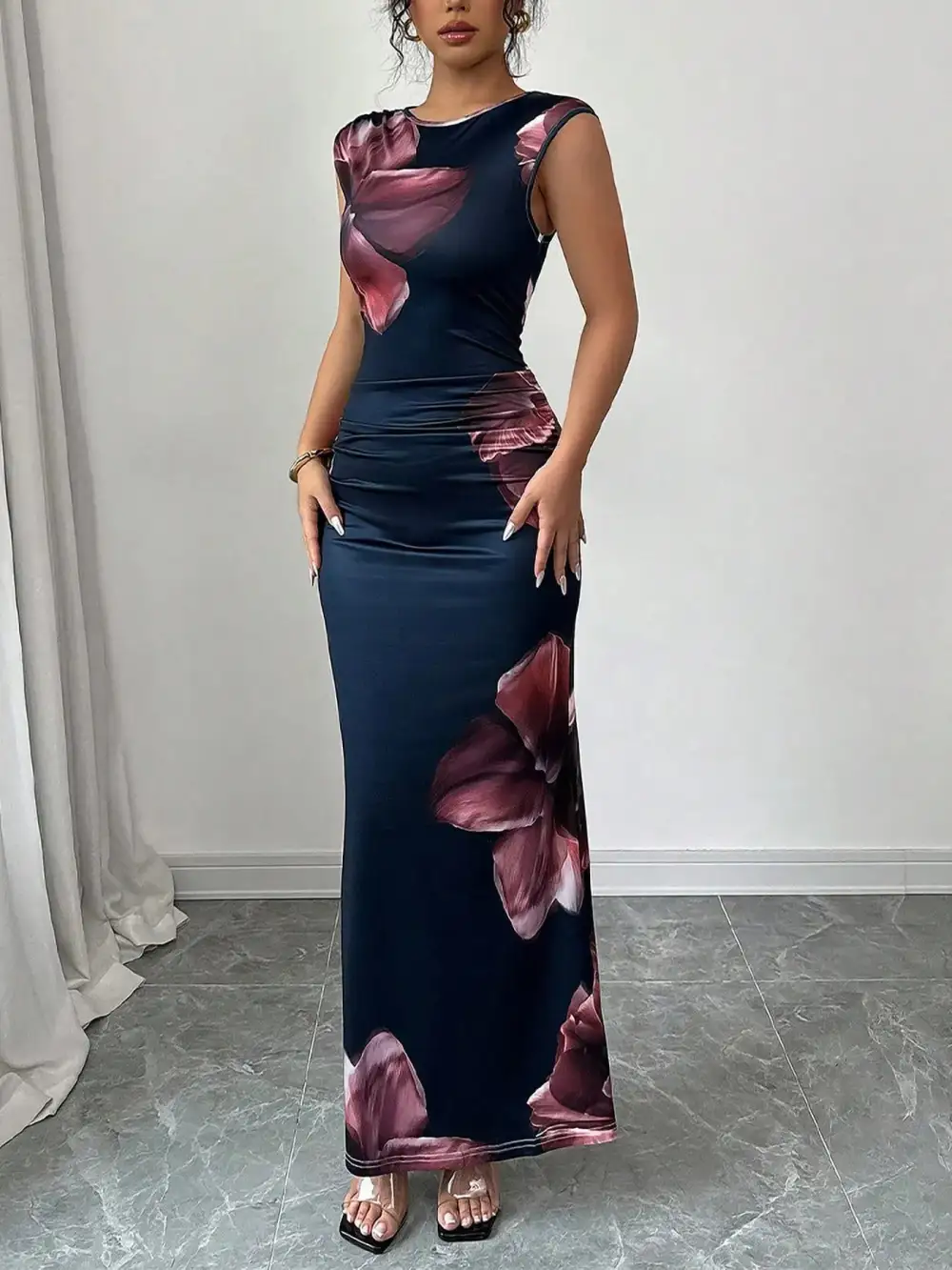 Bodycon Sleeveless Floral Maxi Dress