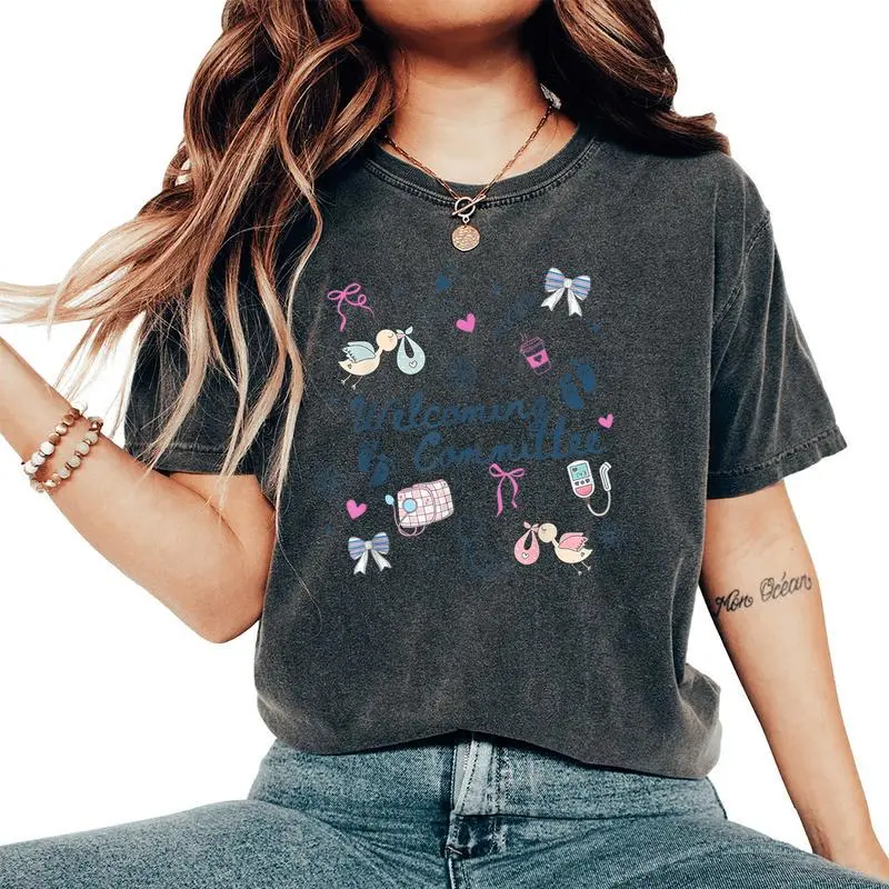 Welcoming Commit Labor And Delivery Nurse Ob Coquette Bow Women's Oversized Comfort T-Shirt