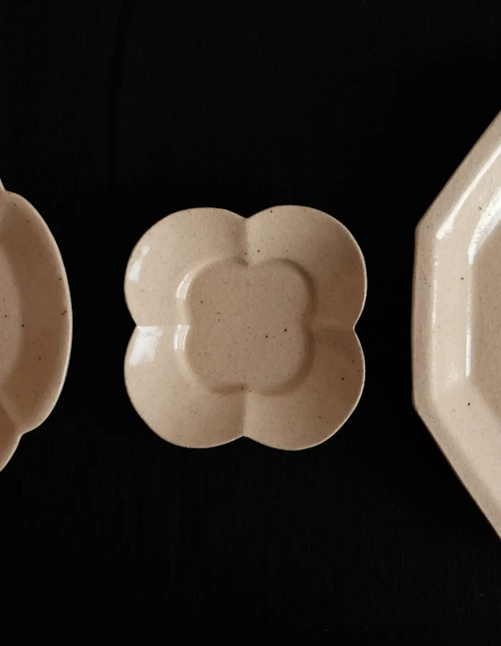 Handmade Flower-shaped Plate