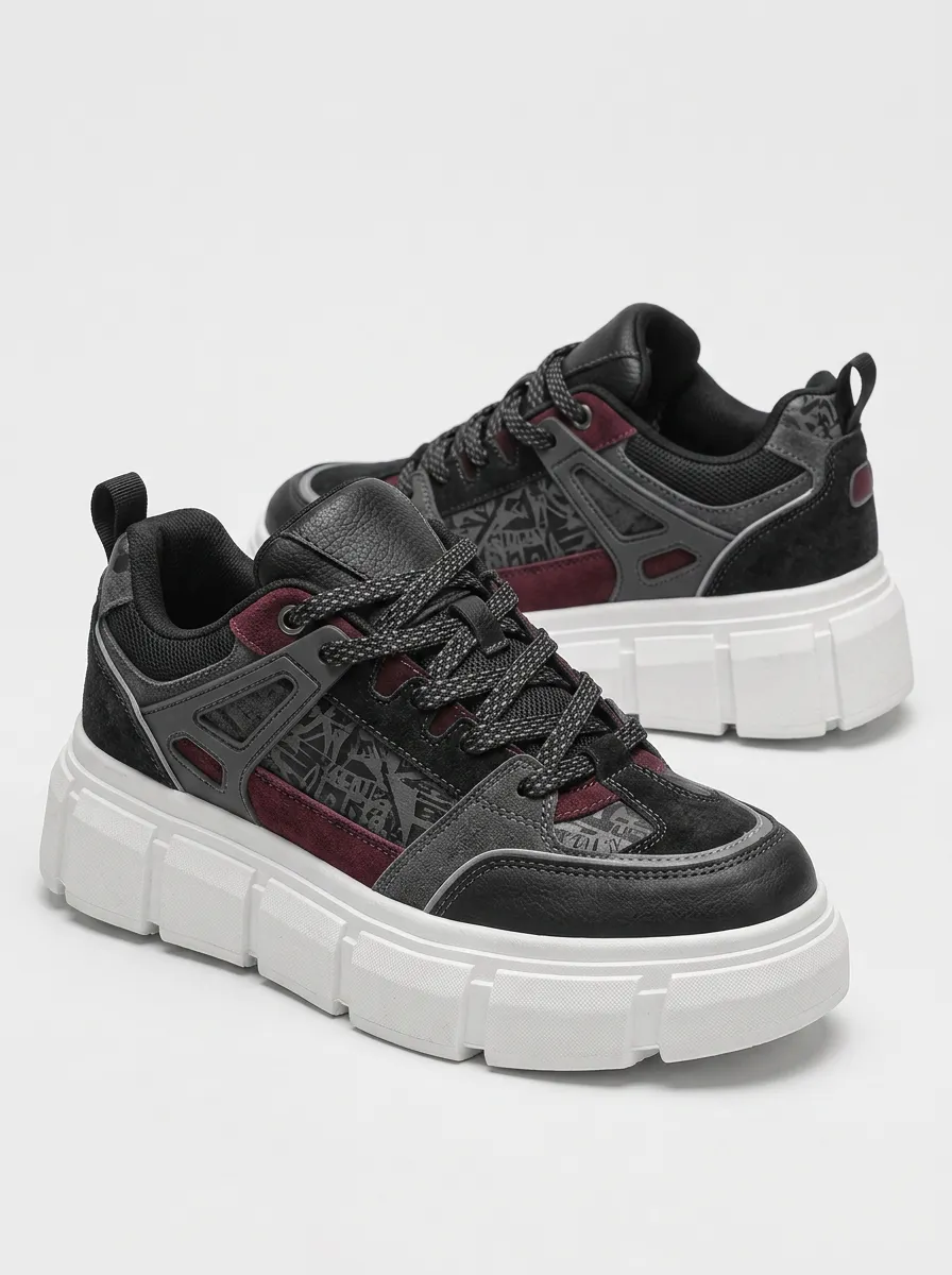 Men's Polished Streetwear Graffiti Patterned Modern Skate Shoes