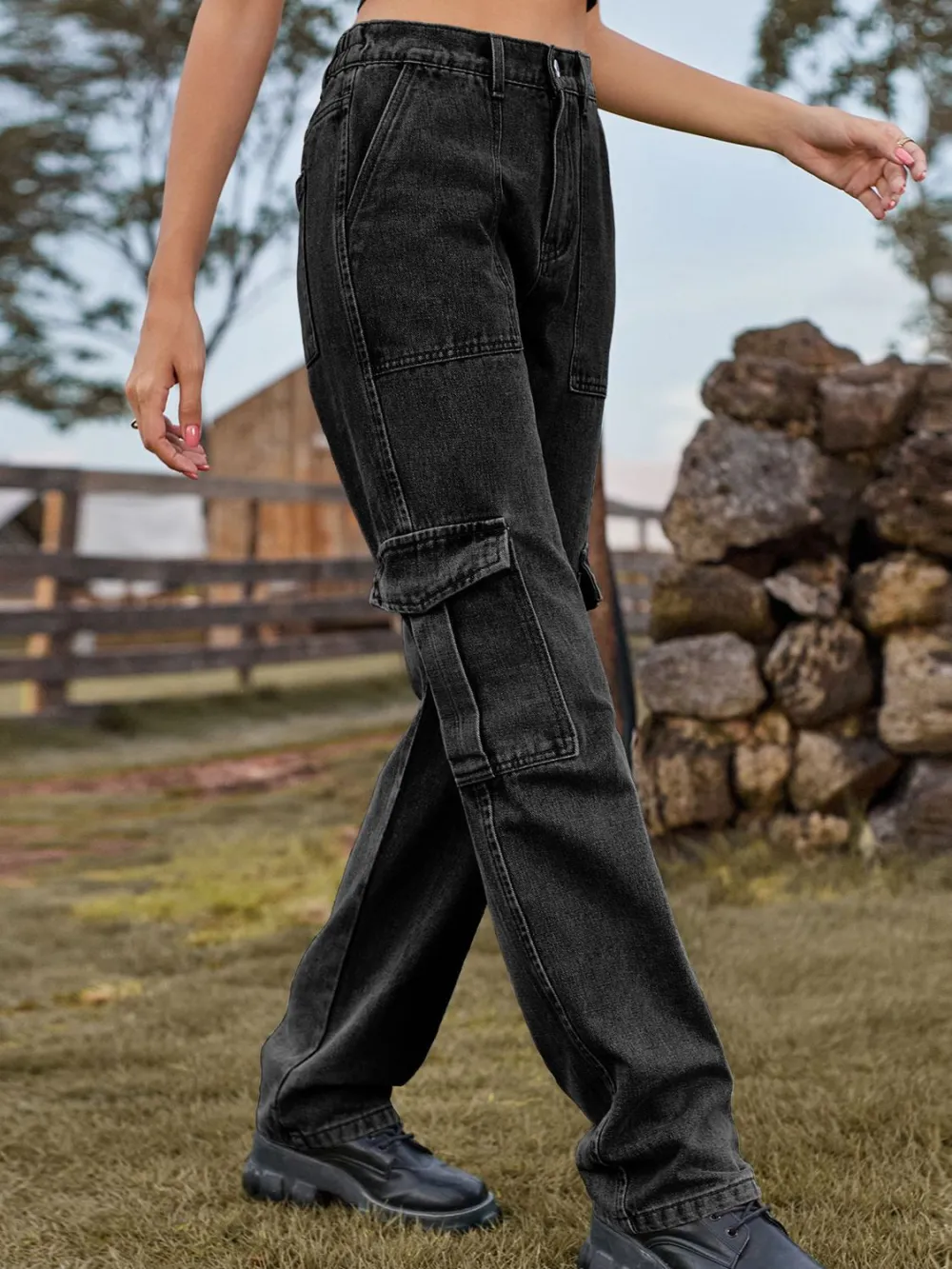 Relaxed High Waist Cargo Denim Jeans