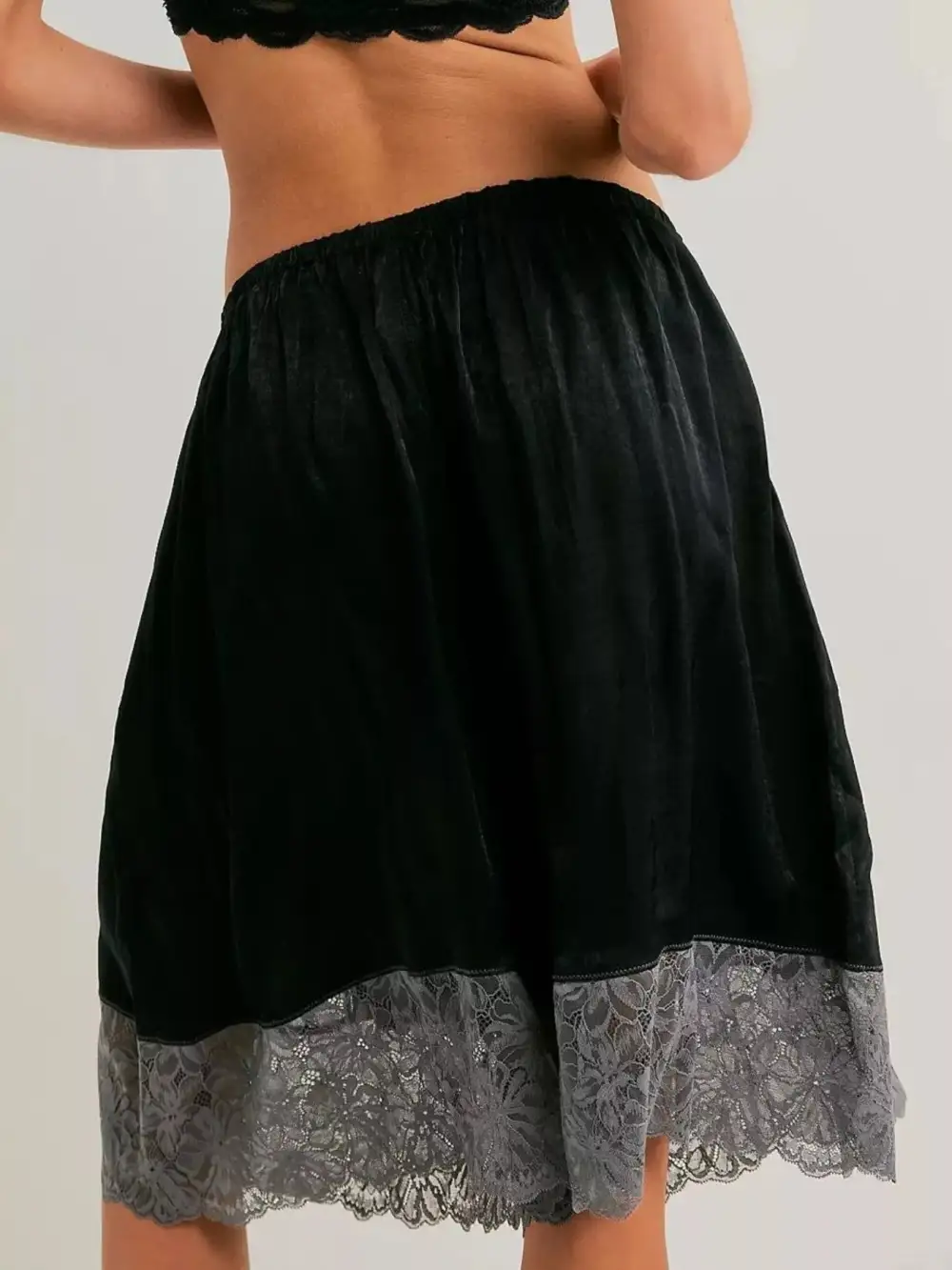 Everyday Lace Trim Shorts