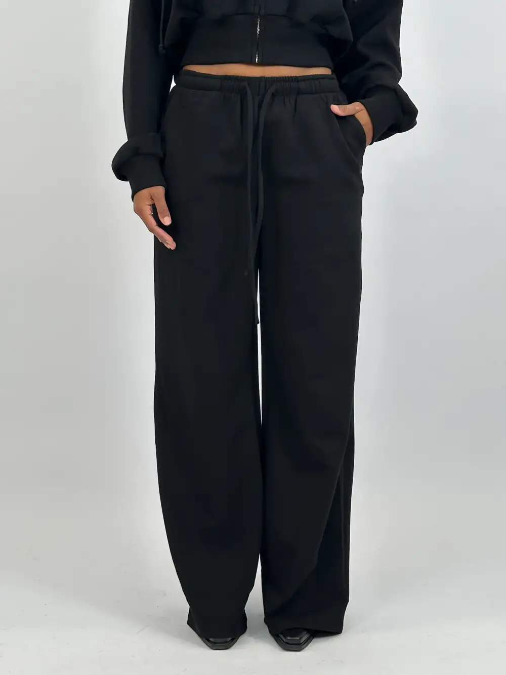 Easy Straight Leg Jogger Pants