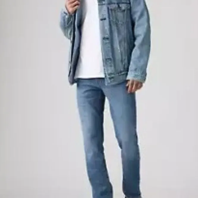 Loose-Fit Denim Jeans