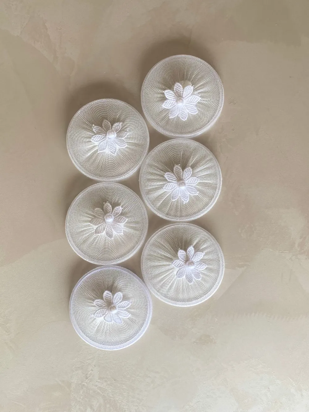 White Mesh Glass Cover