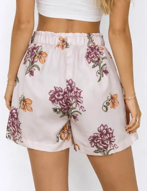 Elastic Waist Wide Leg Pocket Shorts