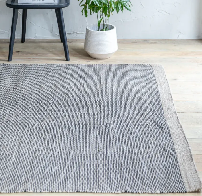Casual Wool Area Rug