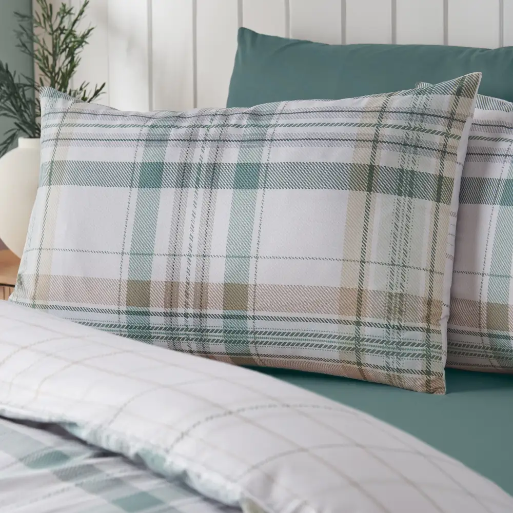 Refined Bedroom Reversible Check Cotton Duvet Cover Set
