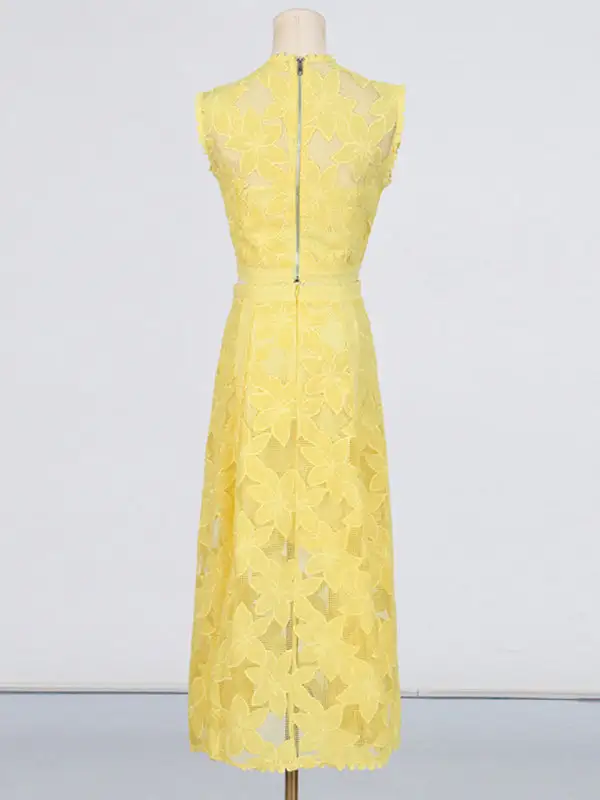 Modern Round Neck Sleeveless Detail Coordinated Set