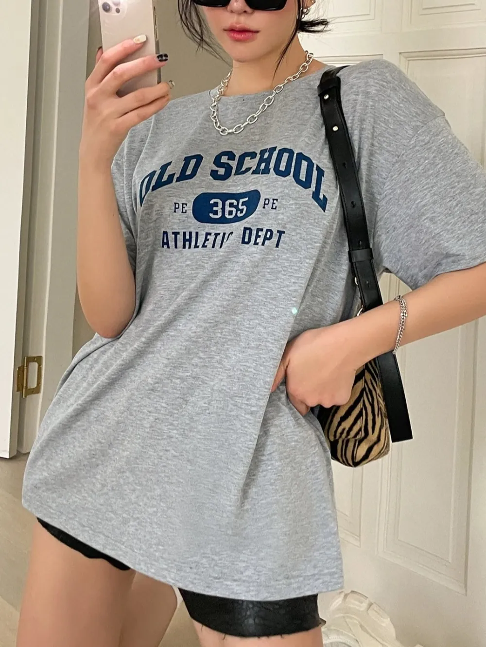 Drop Shoulder Oversized Fit Letter Graphic T-Shirt