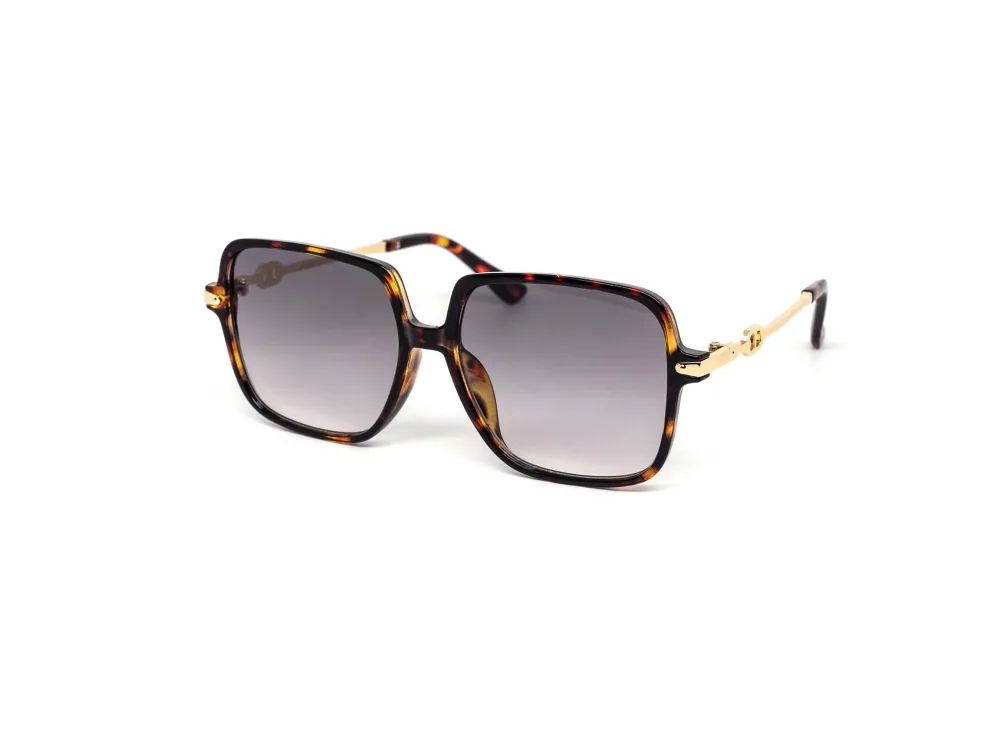 Retro Twelve-Piece Oversized Square Gradient Sunglasses