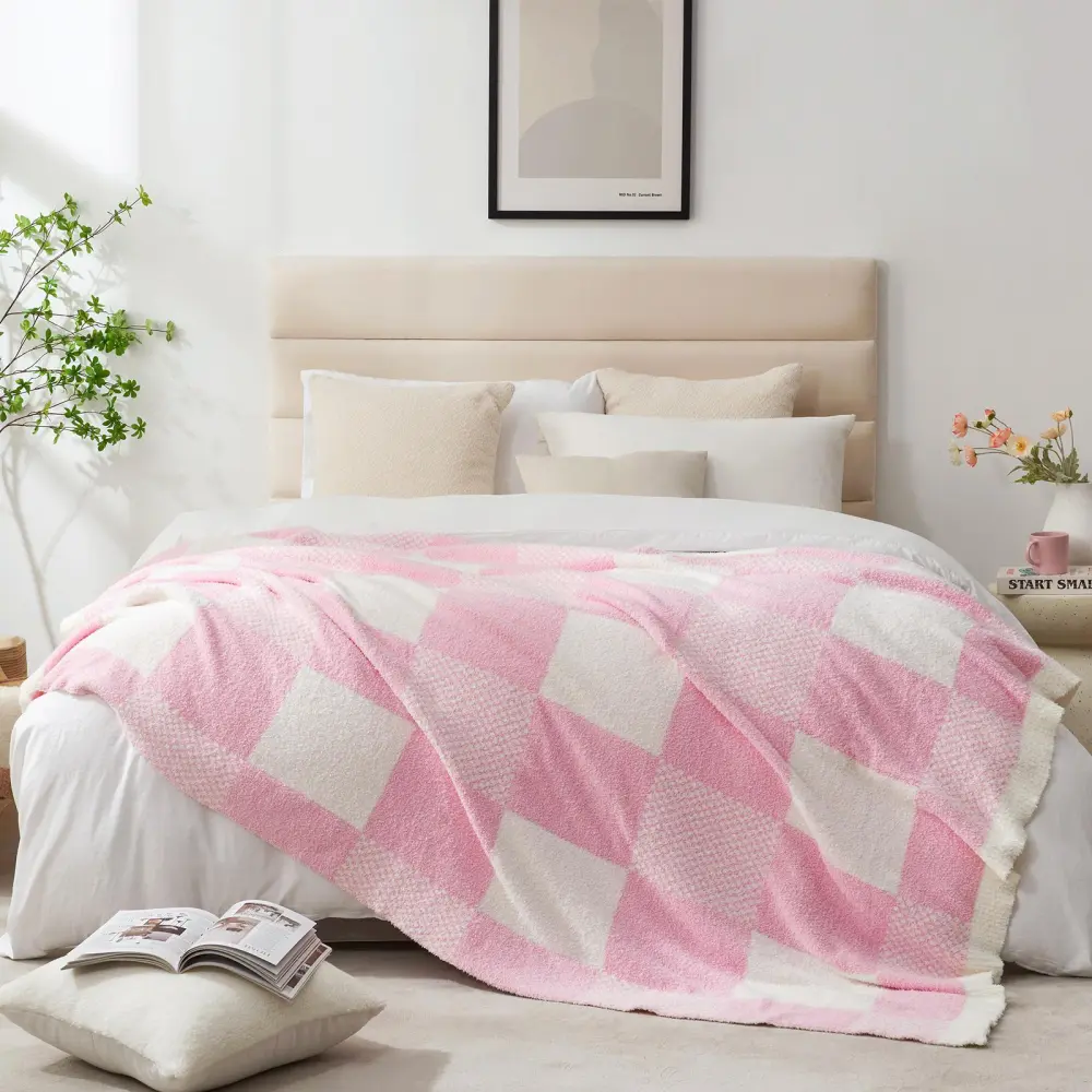 Cozy Large-Check Blanket