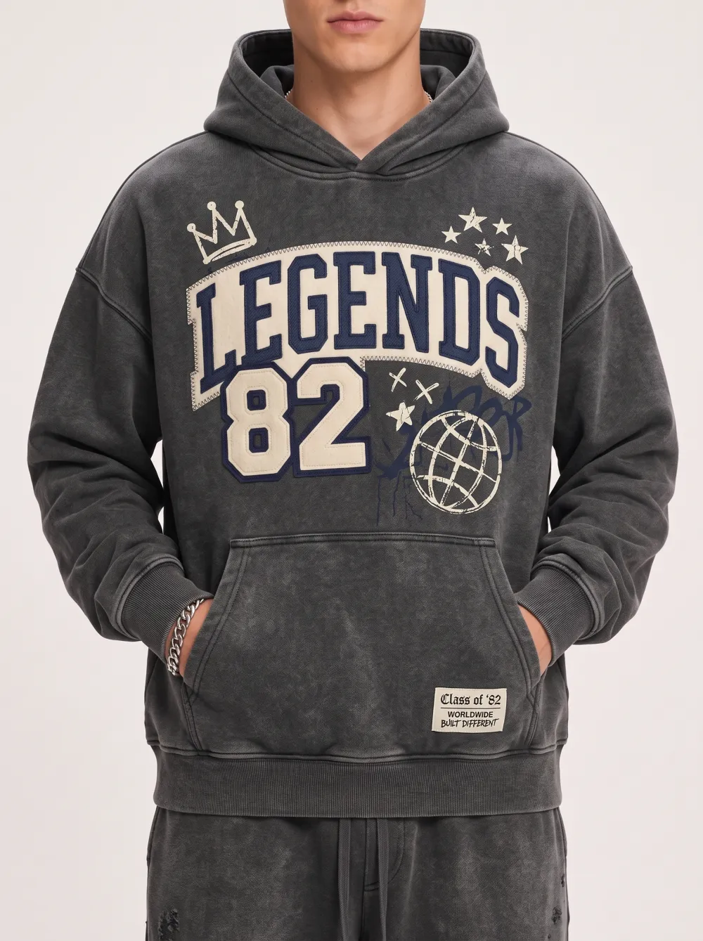 Men's Vintage Legends 82 Crown Globe Printed Hoodie