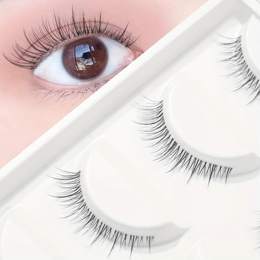 Everyday Lightweight Lashes