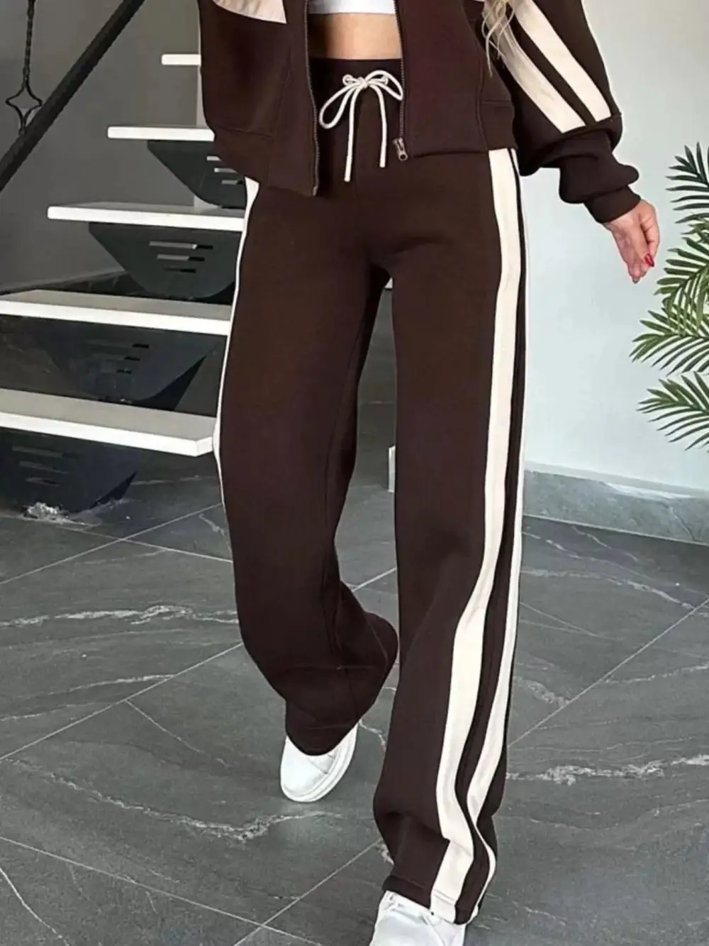 Zip Closure Everyday Matching Set