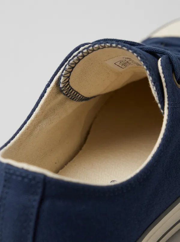 Modern Low-Top Women's Low-Top Canvas Shoes