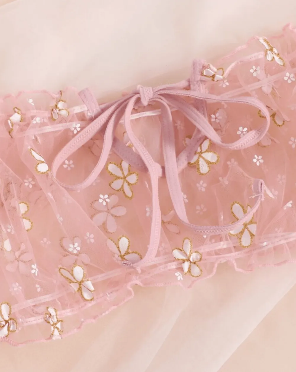 Daisy Ruffle Lingerie Set