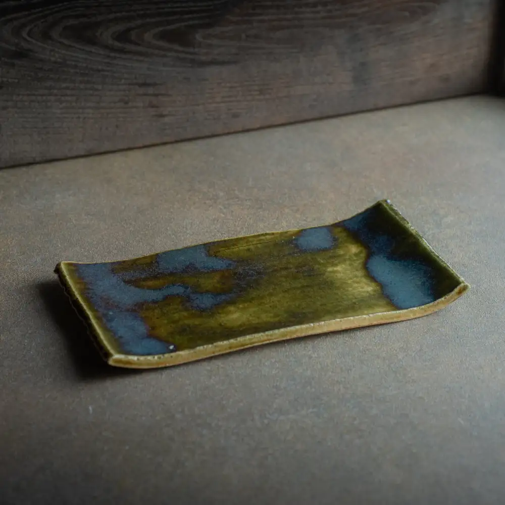 Rectangular Textured Dinner Plate