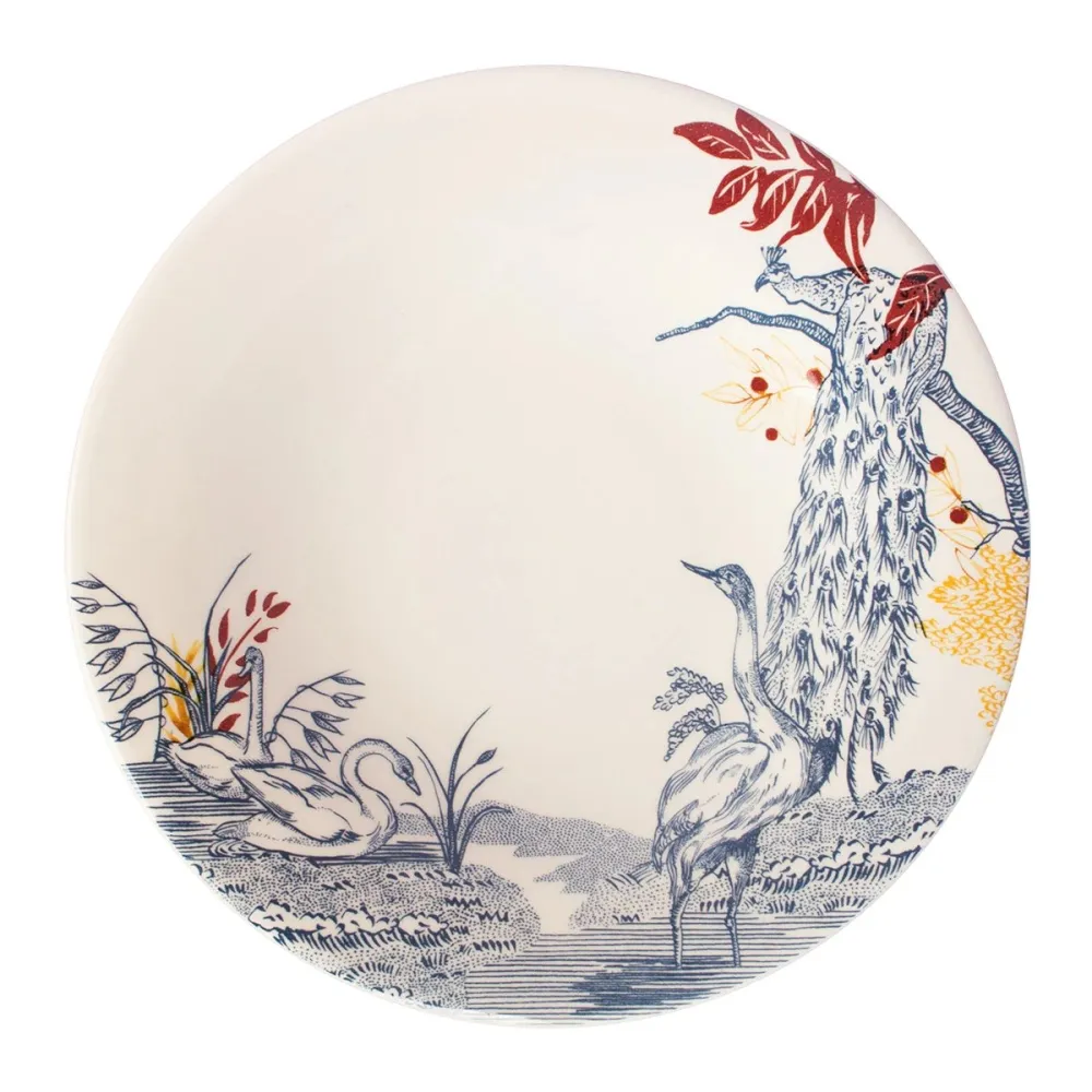 Fine Earthenware Table Pieces