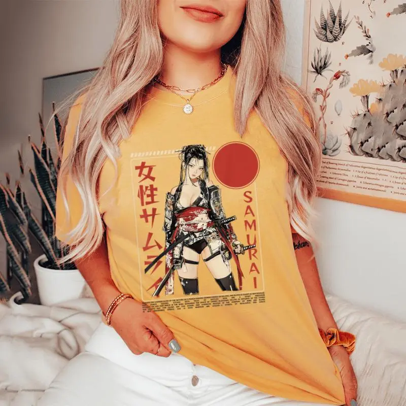 Samurai Warrior Waifu Girl Japanese Ukiyo-E Manga Samurai Women's Oversized Comfort T-Shirt