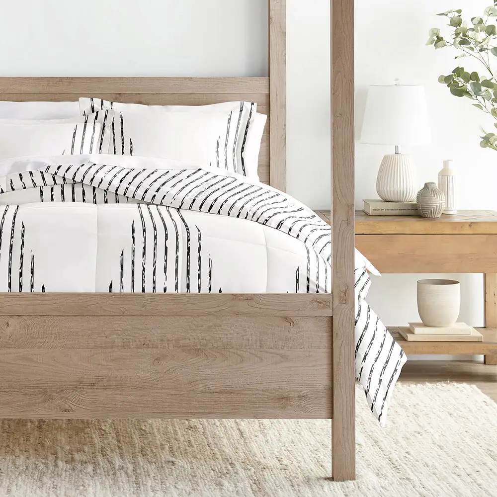 Diamond Stripe Down Alternative Comforter Set