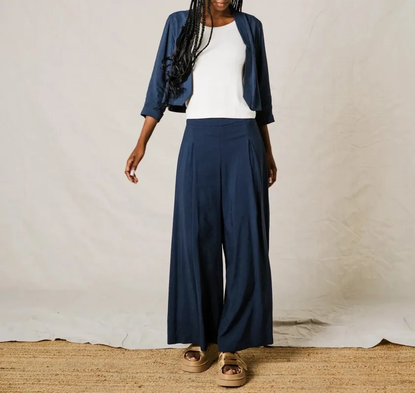 Linen Cropped Three-Quarter Sleeve Jacket