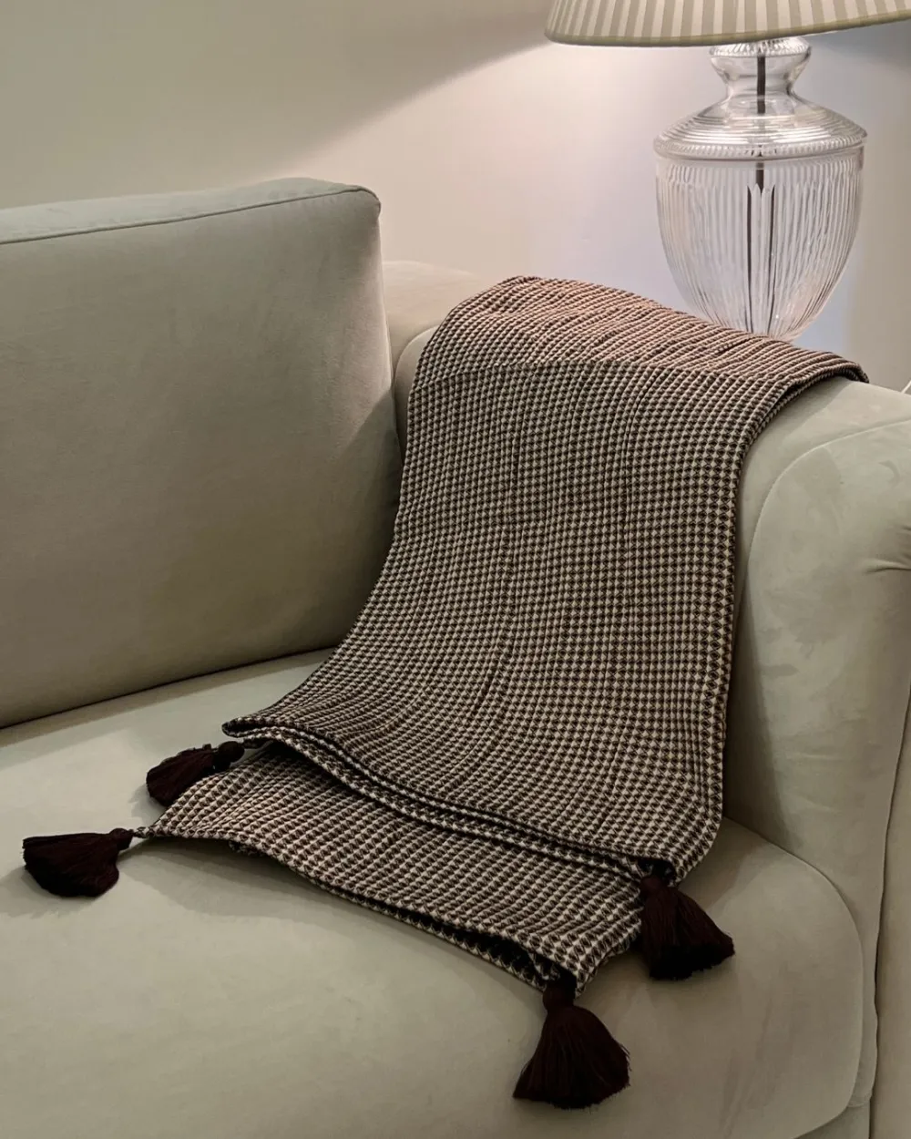 Coffee Honeycomb Woven Throw With Tassels