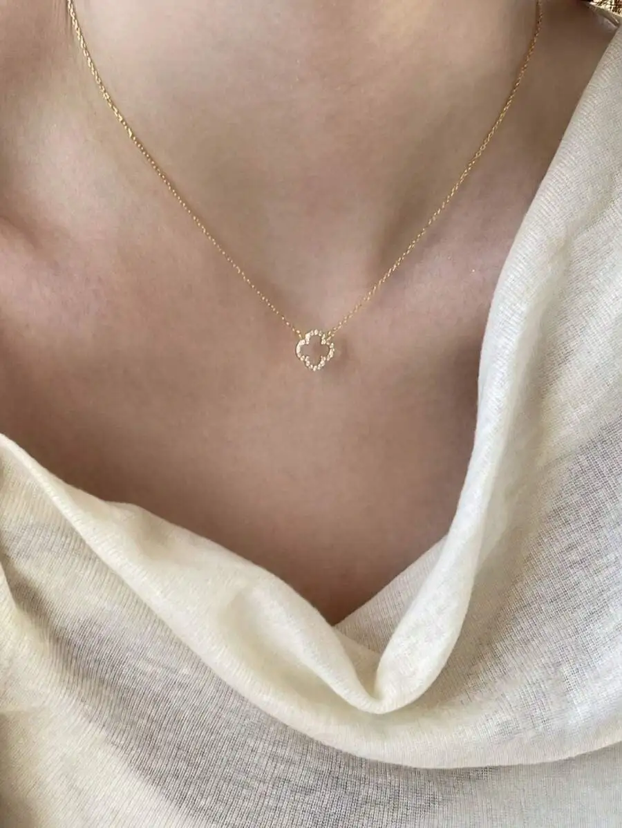 Polished Clover Pendant Necklace