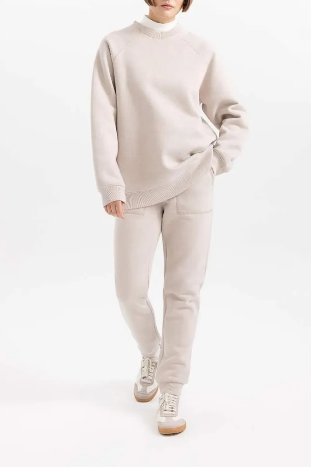 Slim Fit Solid Color Trousers
