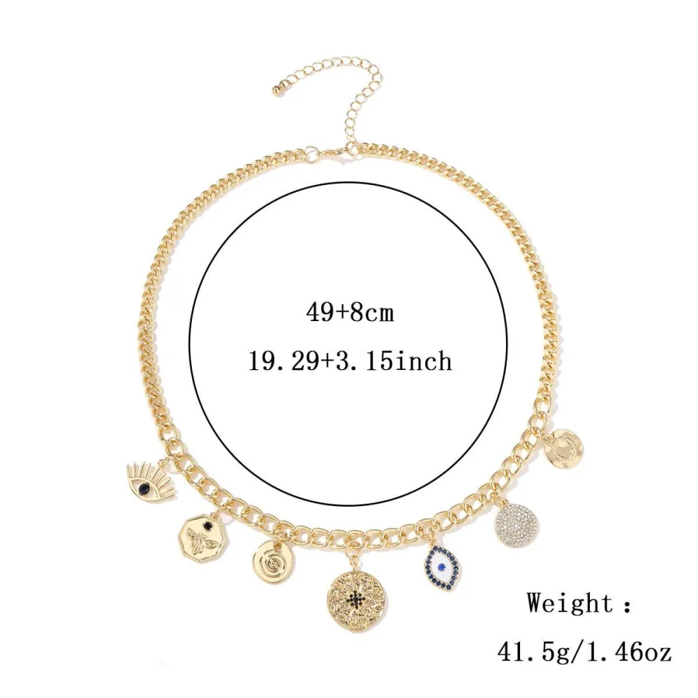 Compact Rhinestone Pendant Necklace