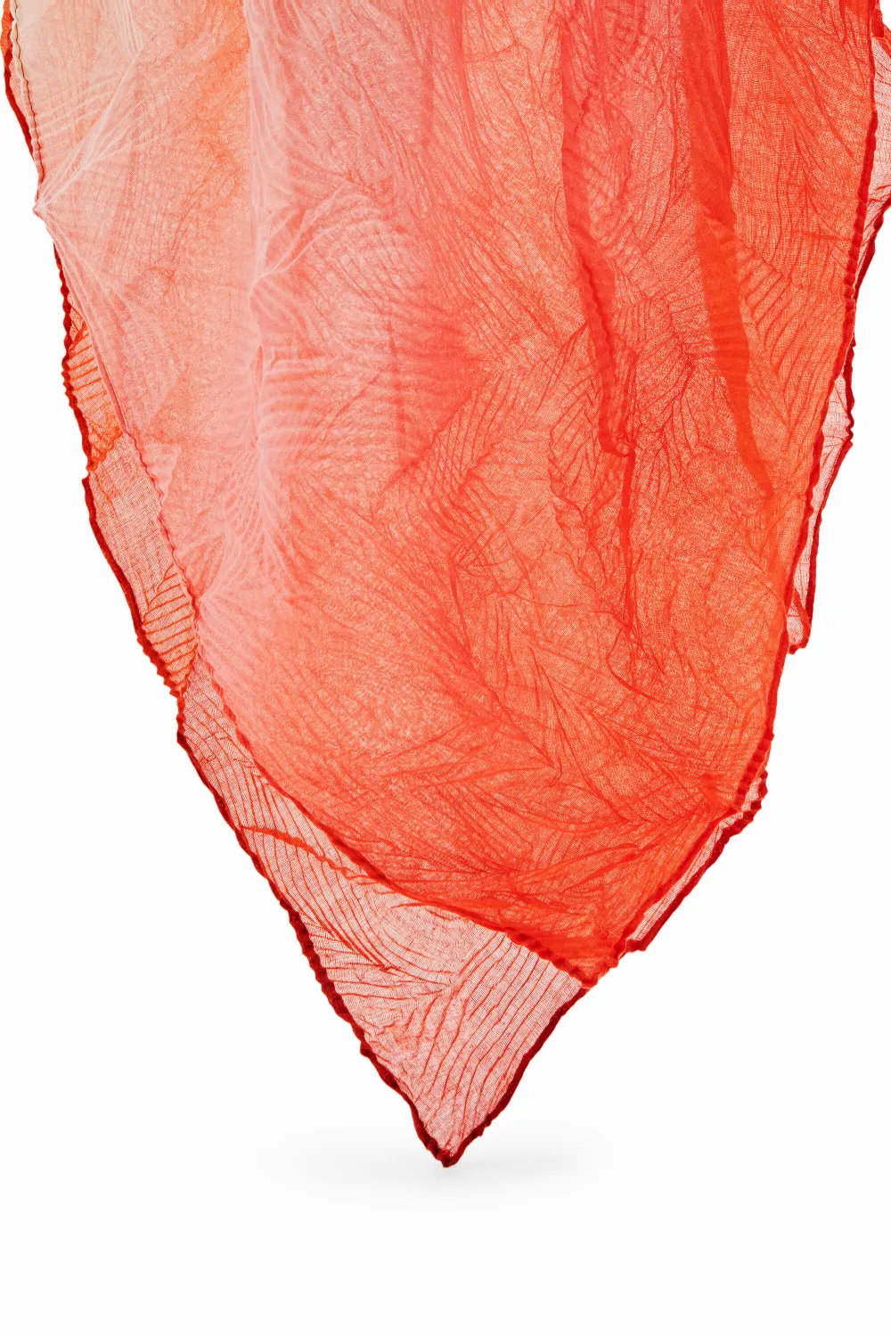 Gradient pleated rectangular scarf