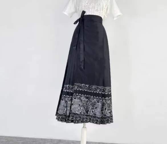 Minimal Modern Everyday Casual Embroidered Skirt