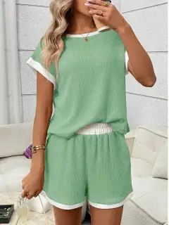 Relaxed Refined Pocketed Top and Shorts Matching Set
