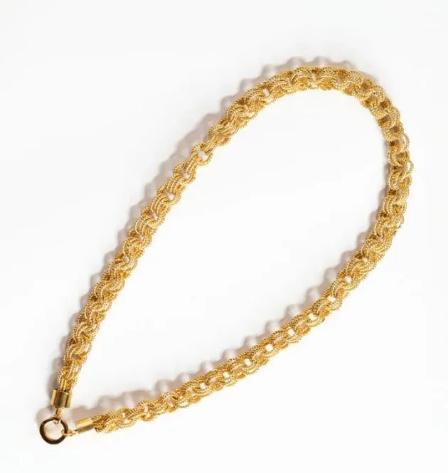 Refined Chain Fashion Necklace