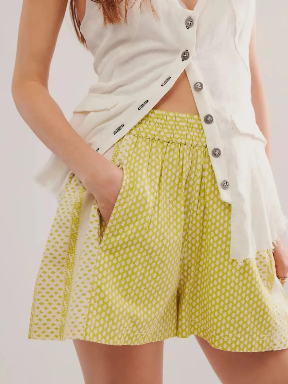 Cotton-Blend Elastic Waist Shorts