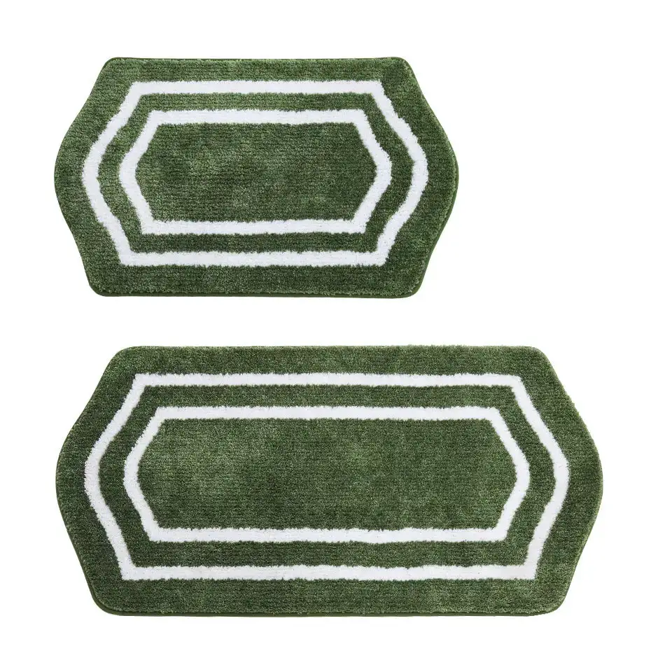 Plush Oval Bath Rug