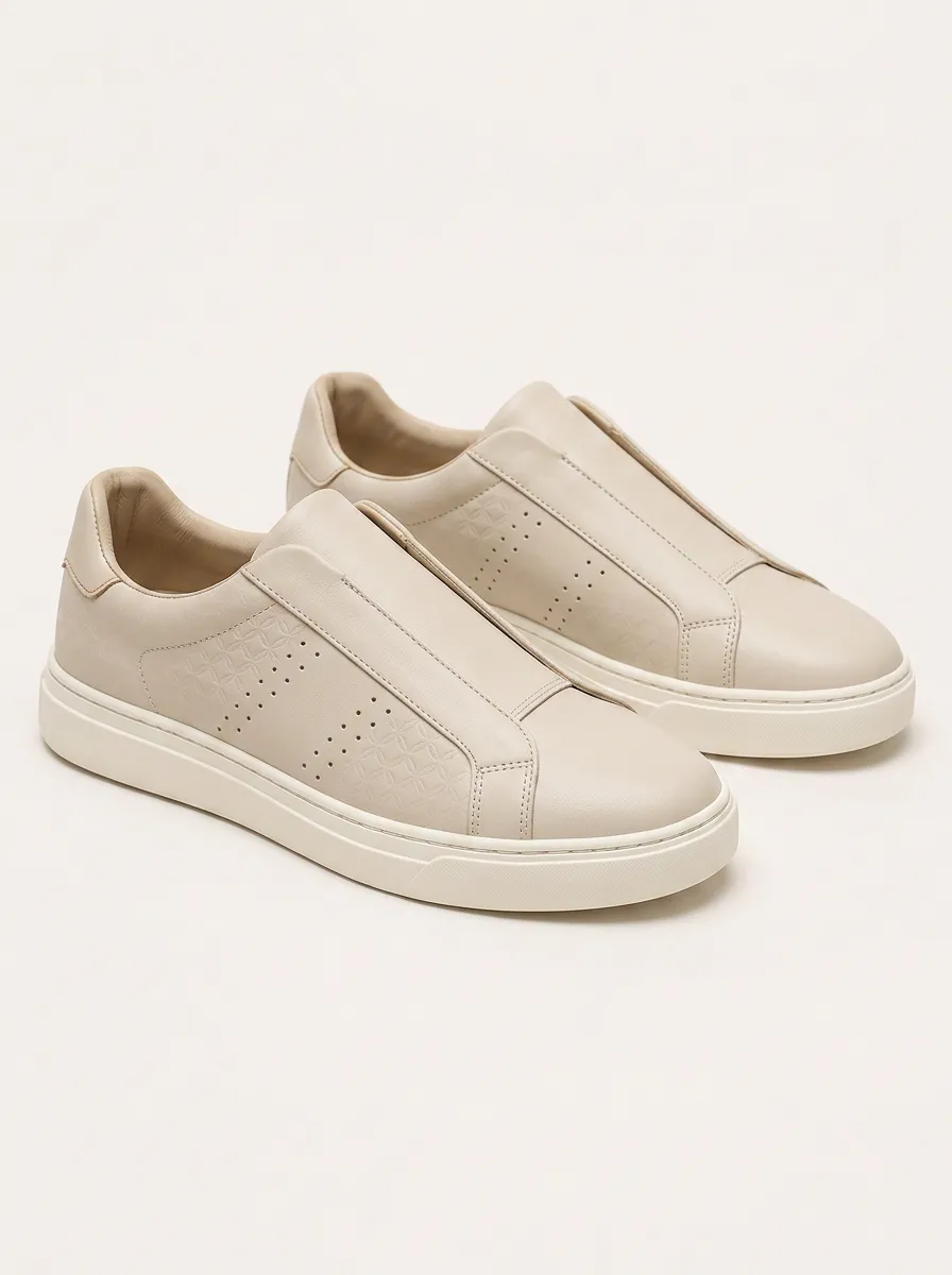 Men's Minimalist Geometric Embossed Slip-on Patterned Skate Shoes