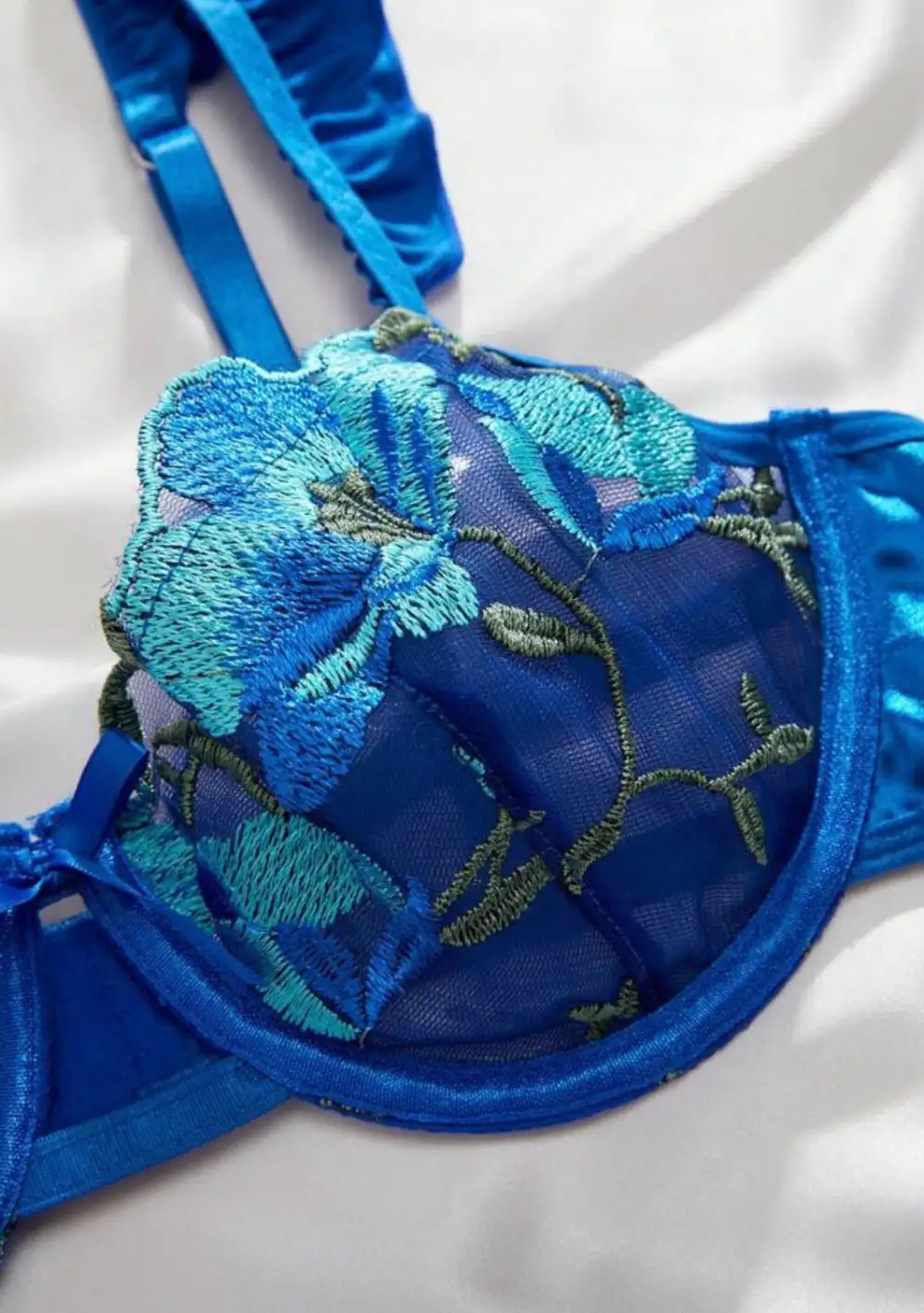 Graceful Floral Embroidered Lingerie Set
