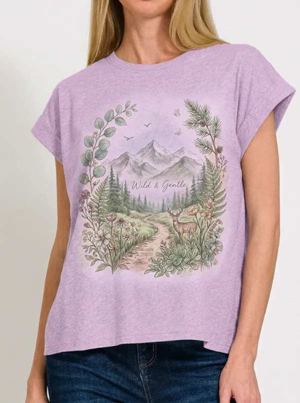 Women's Nature Lover Wild & Gentle Deer Mountain Printed T-shirt