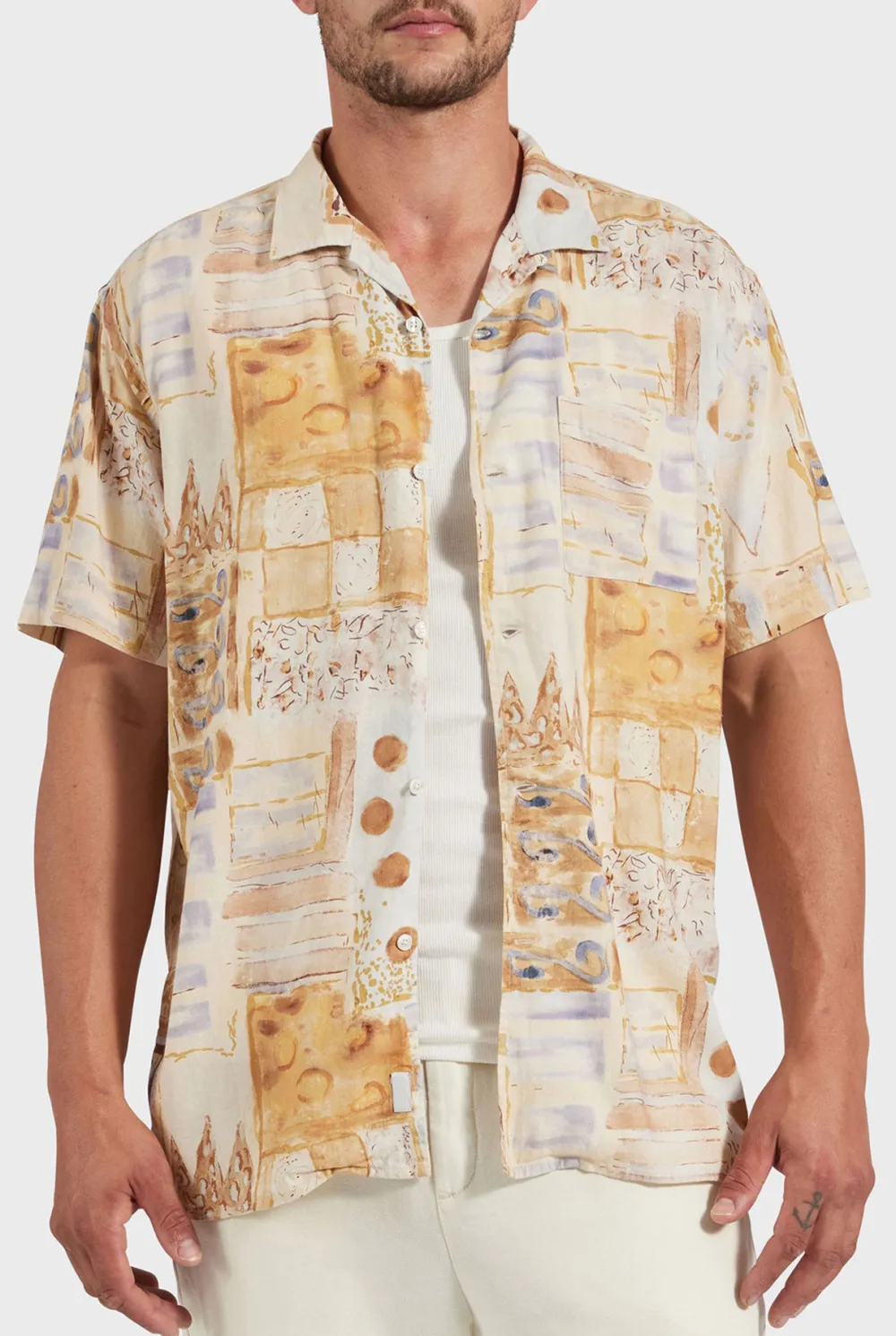 Lightweight Short Sleeve Casual Button Down Shirt