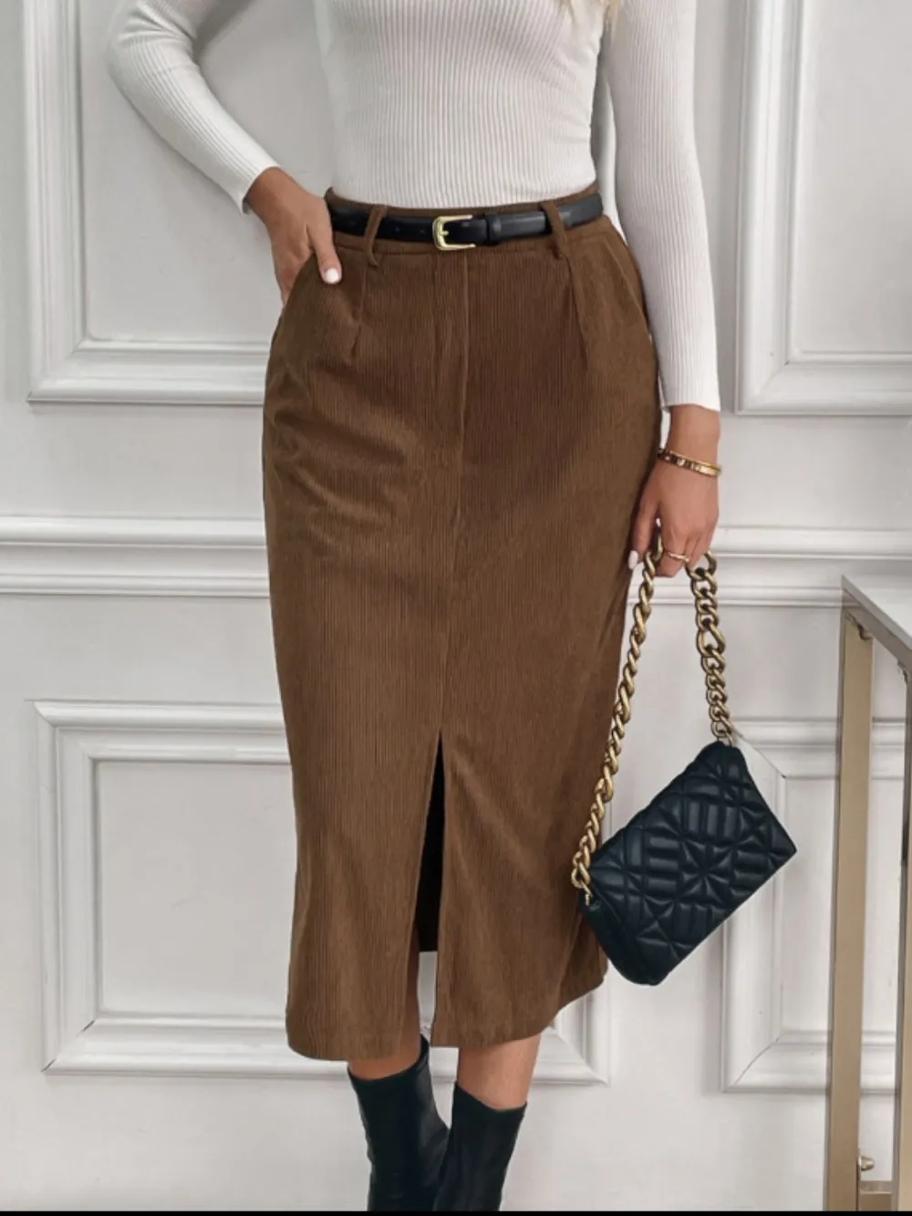Pocket Detail Slit Skirt