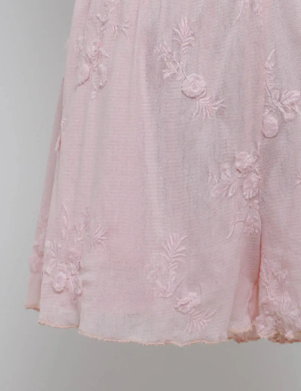 Embroidery Elastic Waist Solid Color Wide Leg Shorts